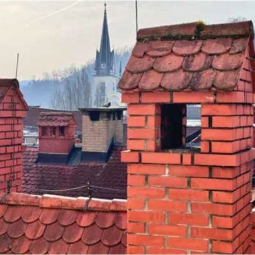 Dimnikarji opozarjajo na alarmantno stanje v panogi Dimnikarji opozarjajo na alarmantno stanje v panogi